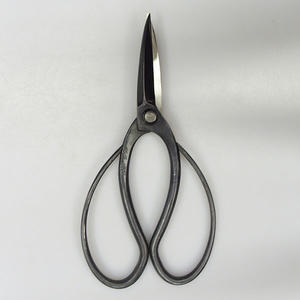 Nůžky ručně kované na prostřih  20,5 cm