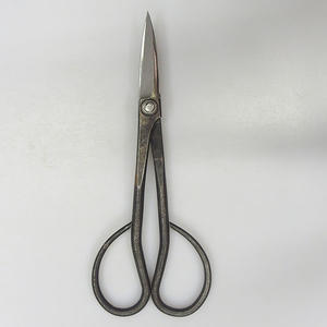 Nůžky ručně kované dlouhé  19,5 cm