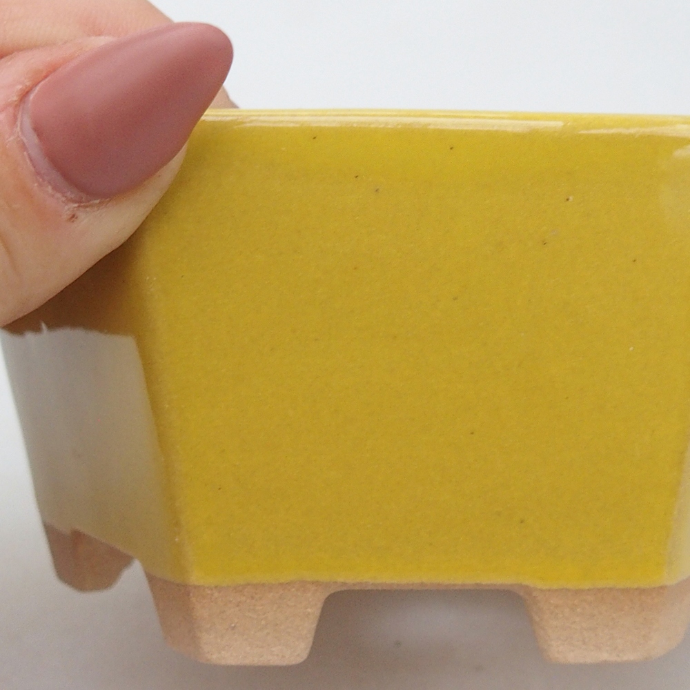 Keramická bonsai miska 10,5 x 9,5  x 5 cm, barva žlutá