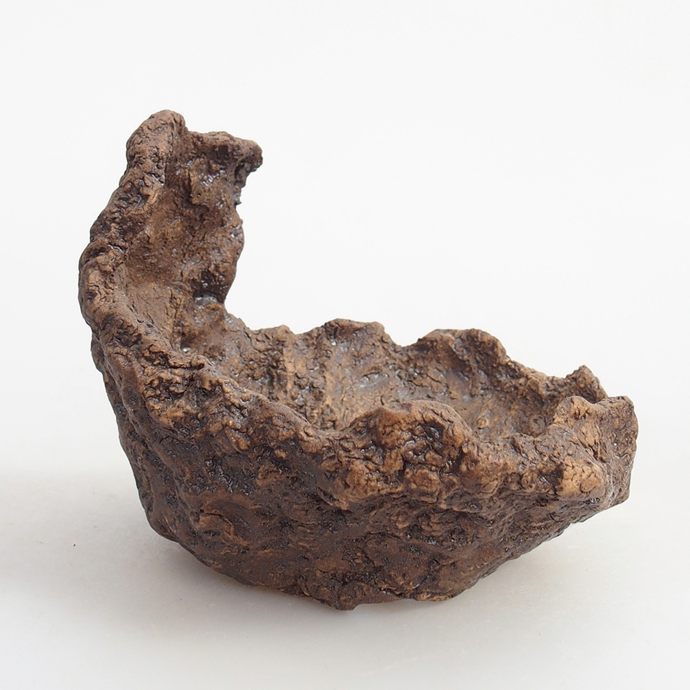 Keramická Skořápka 10 x 9 x 9 cm , barva hnědá