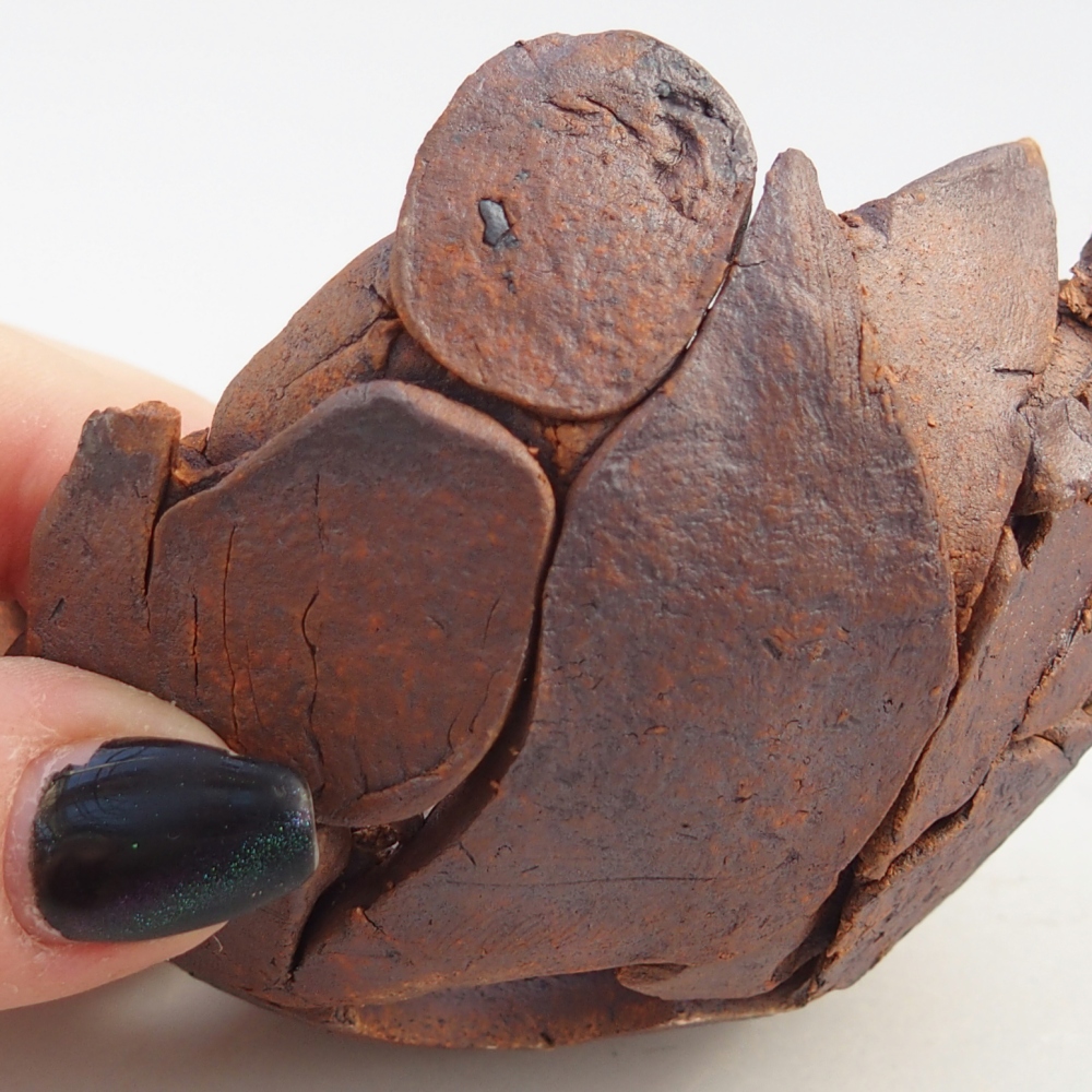 Keramická Skořápka 8,5 x 8,5 x 5,5 cm , barva hnědá