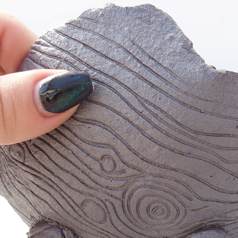 Keramická Skořápka 13,5 x 12,5 x 8,5 cm , barva kovová