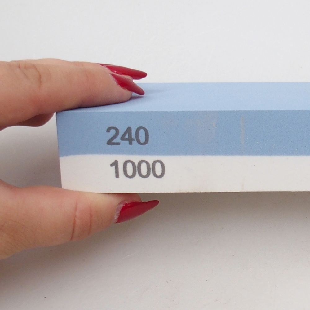 Brousek na nářadí jemný-hrubý