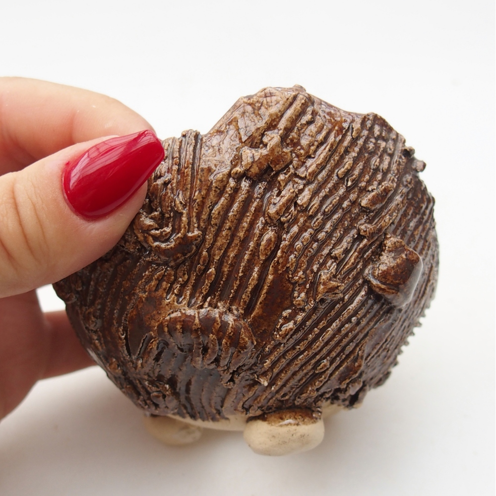 Keramická Skořápka  8,5 x 8,5 x 7 cm , barva hnědá