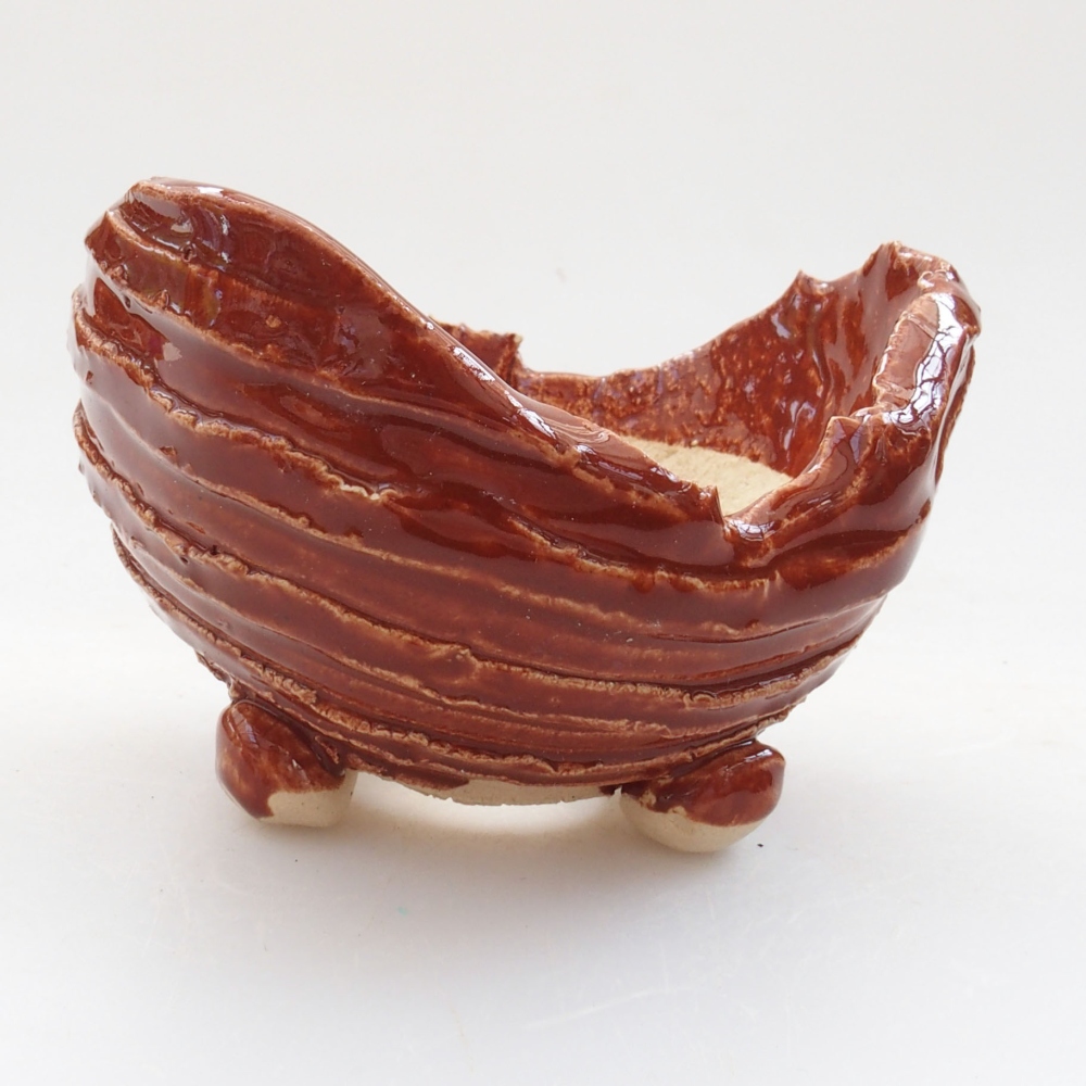 Keramická Skořápka  7,5 x 7,5 x 6 cm , barva hnědá
