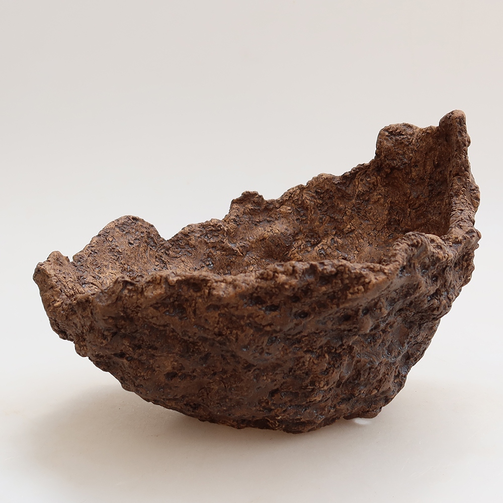 Keramická Skořápka 18 x 16 x 13,5 cm , barva hnědá