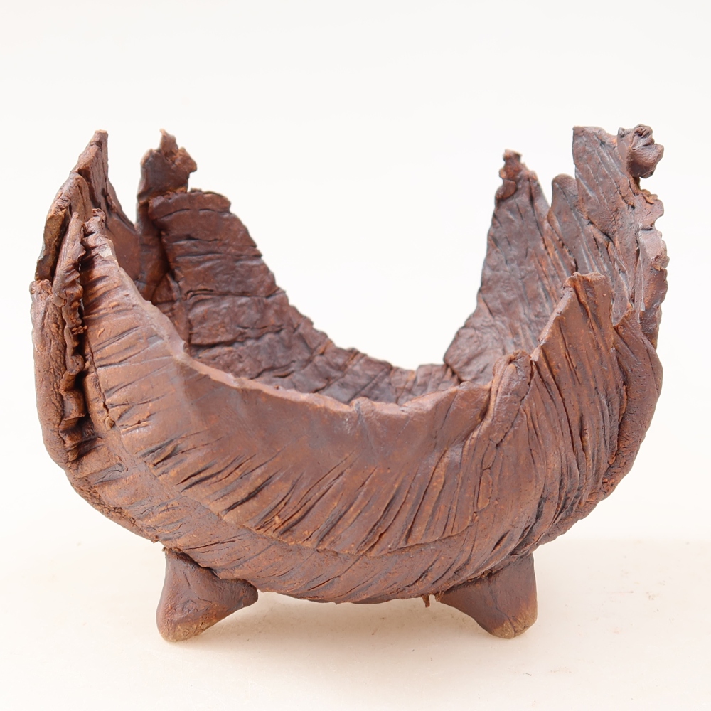 Keramická Skořápka  9,5 x 8,5 x 8,5 cm , barva hnědá
