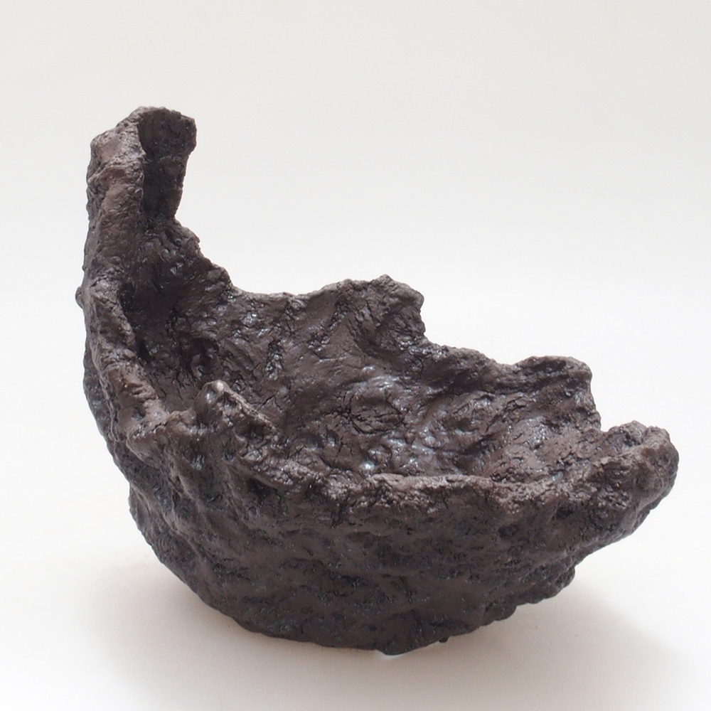 Keramická Skořápka  13 x 10,5 x 12 cm , barva hnědá