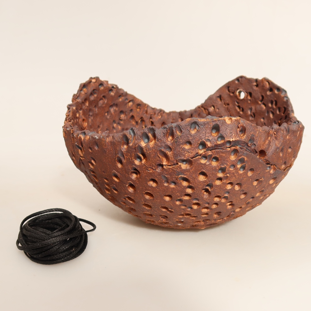Keramická Skořápka na Kokedamu 14 x 13 x 9 cm , barva hnědá