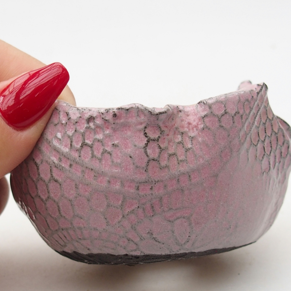 Keramická Skořápka  7 x 7 x 6,5 cm , barva fialová