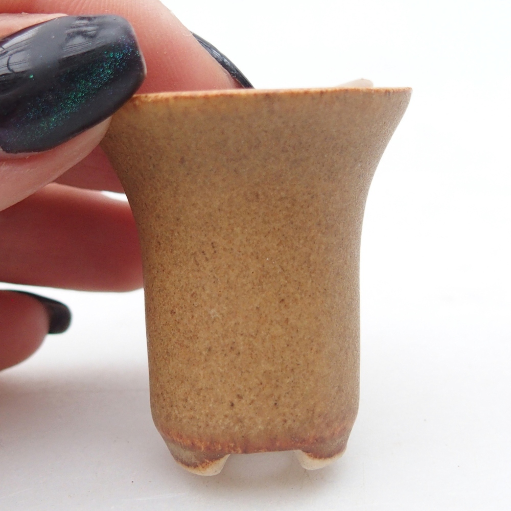 Mini bonsai miska 3 x 3 x 3,5 cm, barva hnědá