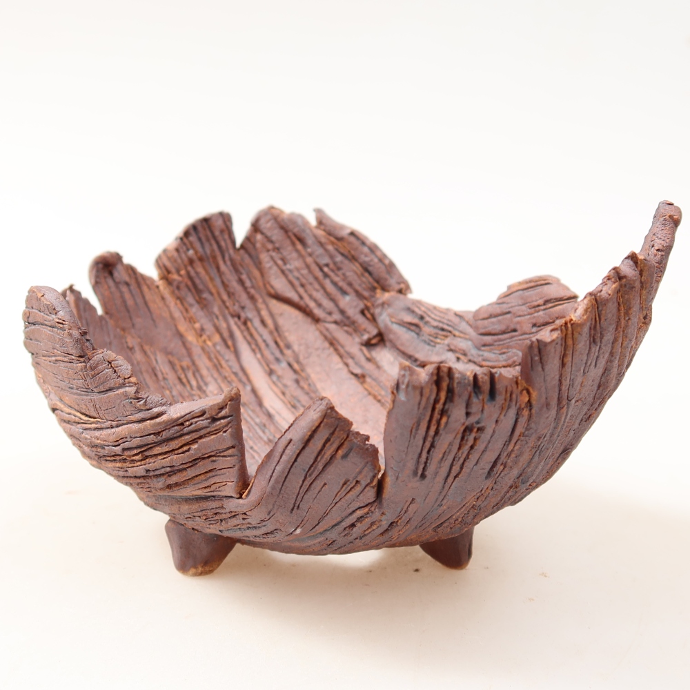 Keramická Skořápka  14,5 x 11,5 x 7,5 cm , barva hnědá