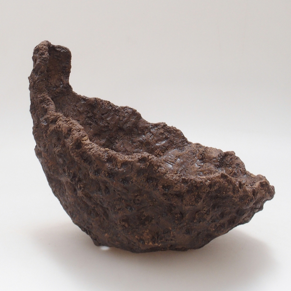 Keramická Skořápka  17,5 x 16 x 17,5 cm , barva hnědá