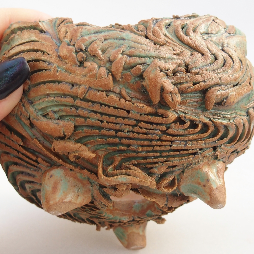 Keramická Skořápka 9,5 x 9 x 6,5 cm , barva hnědozelená