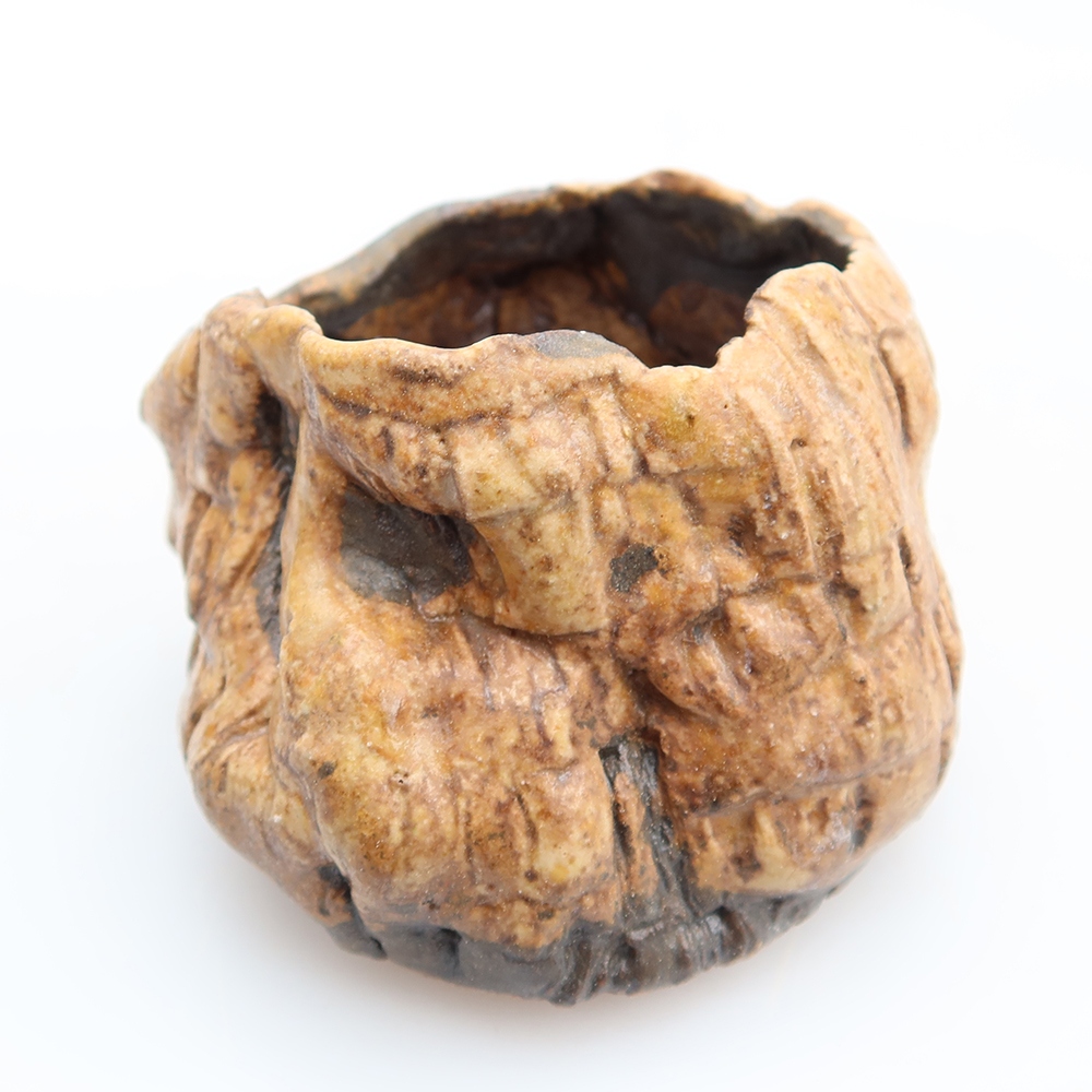 Keramická Skořápka  6 x 4,5 x 5,5 cm , barva hnědá
