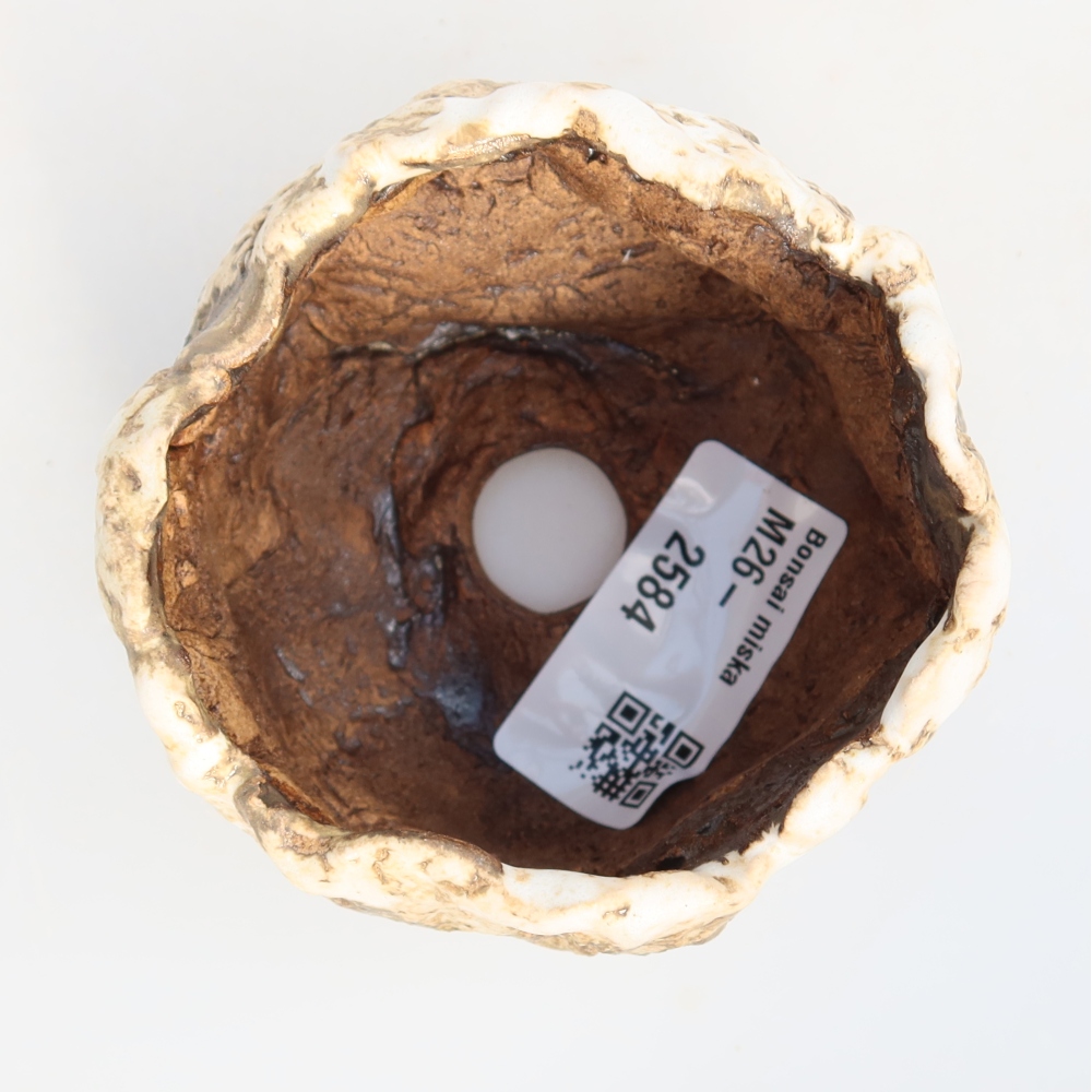 Keramická Skořápka  7,5 x 7 x 5 cm , barva bílohnědá