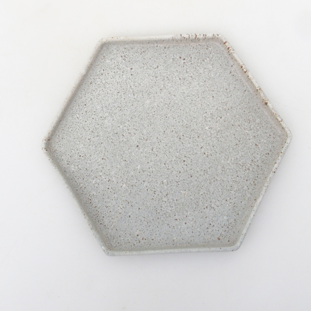 Keramická podmiska H53 - 18,5 x 17 x 1 cm  - béžová