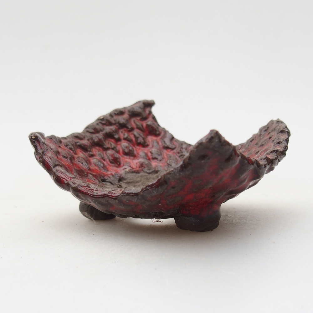 Keramická Skořápka  7,5 x 6 x 4 cm , barva červená