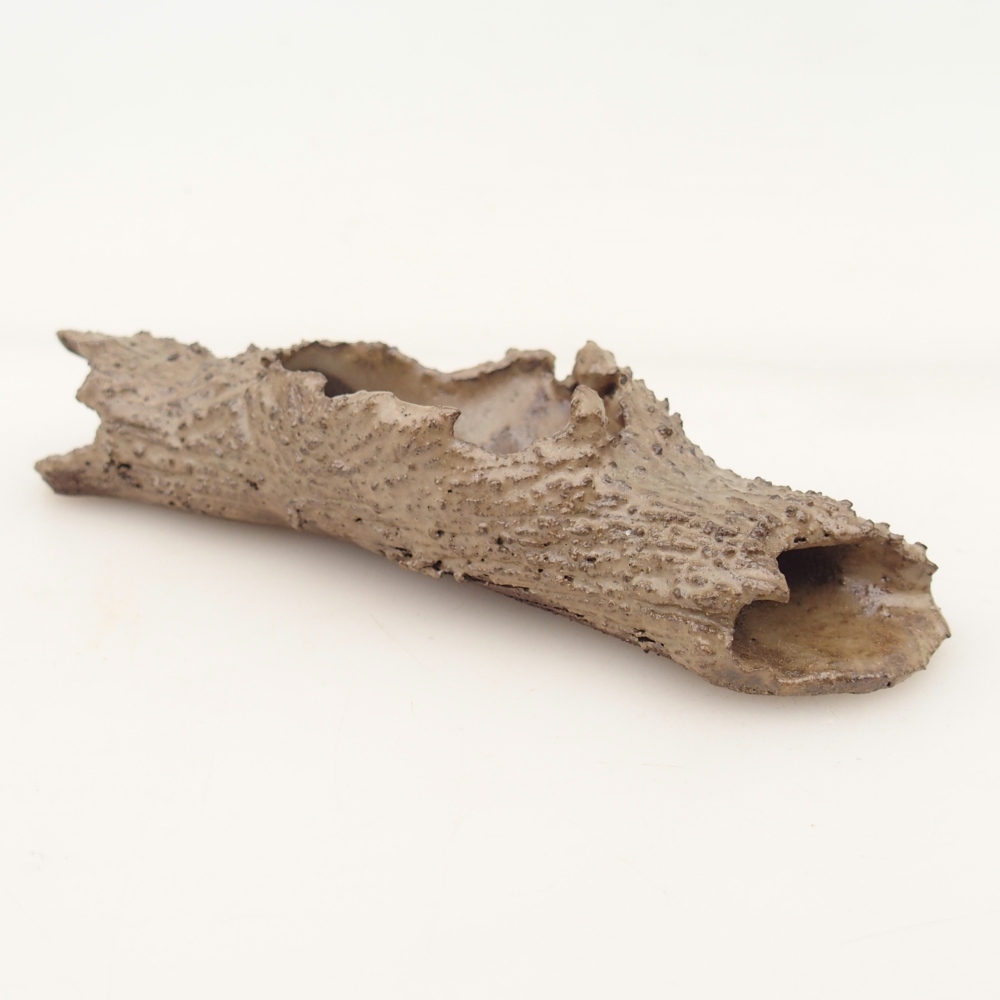Keramická Skořápka  15 x 5 x 3 cm , barva béžová