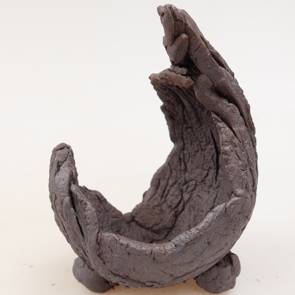 Keramická Skořápka  7,5 x 7 x 11,5 cm , barva hnědá