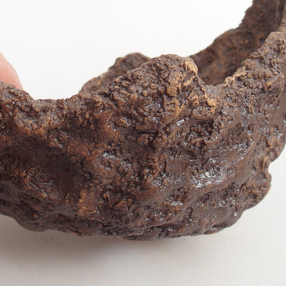 Keramická Skořápka 13 x 11 x 11 cm , barva hnědá