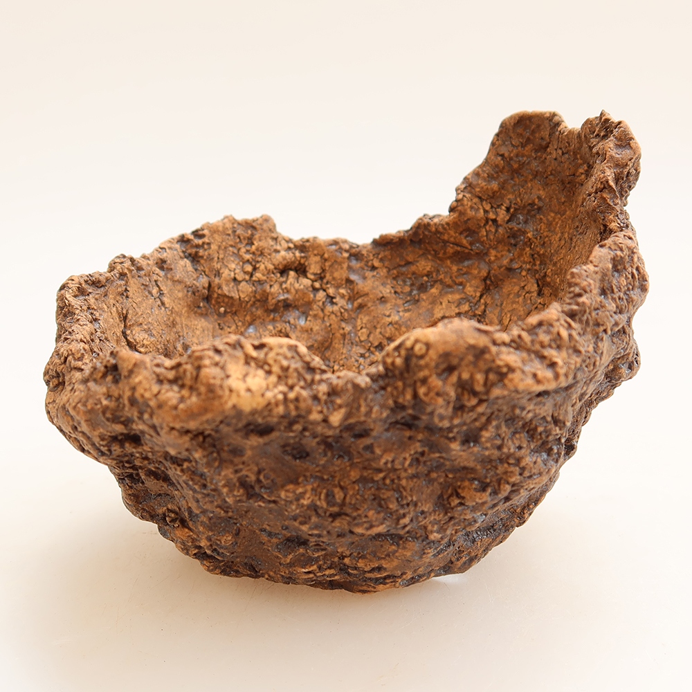 Keramická Skořápka 9 x 9 x 8,5 cm , barva hnědá