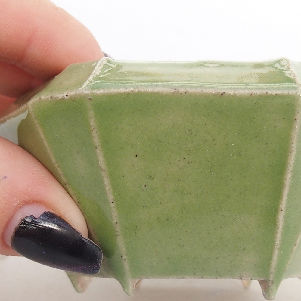 Keramická bonsai miska 8,5 x 8 x 4 cm, barva zelená