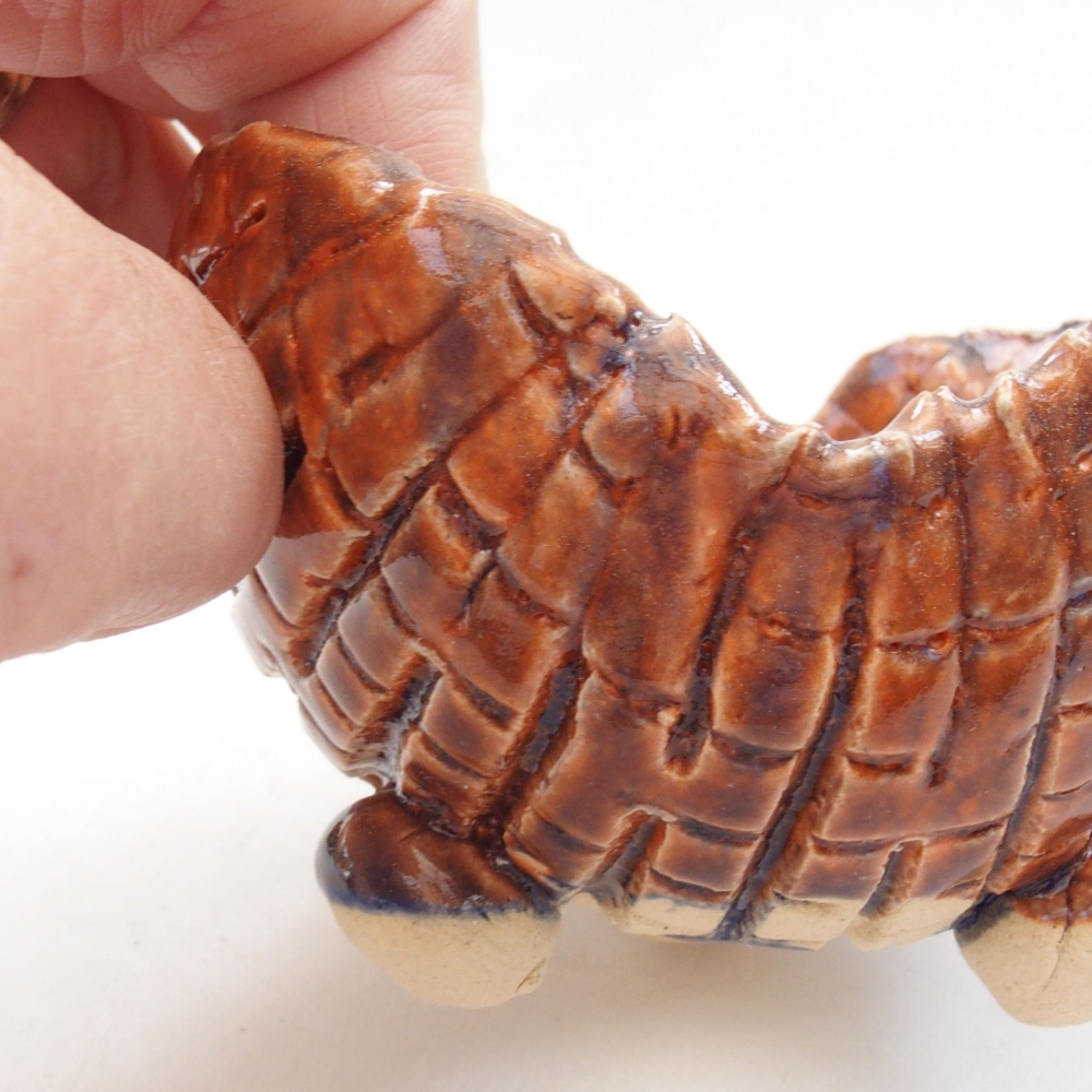 Keramická Skořápka  7,5 x 7 x 6 cm , barva hnědá