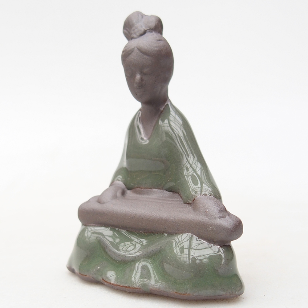 Keramická figurka