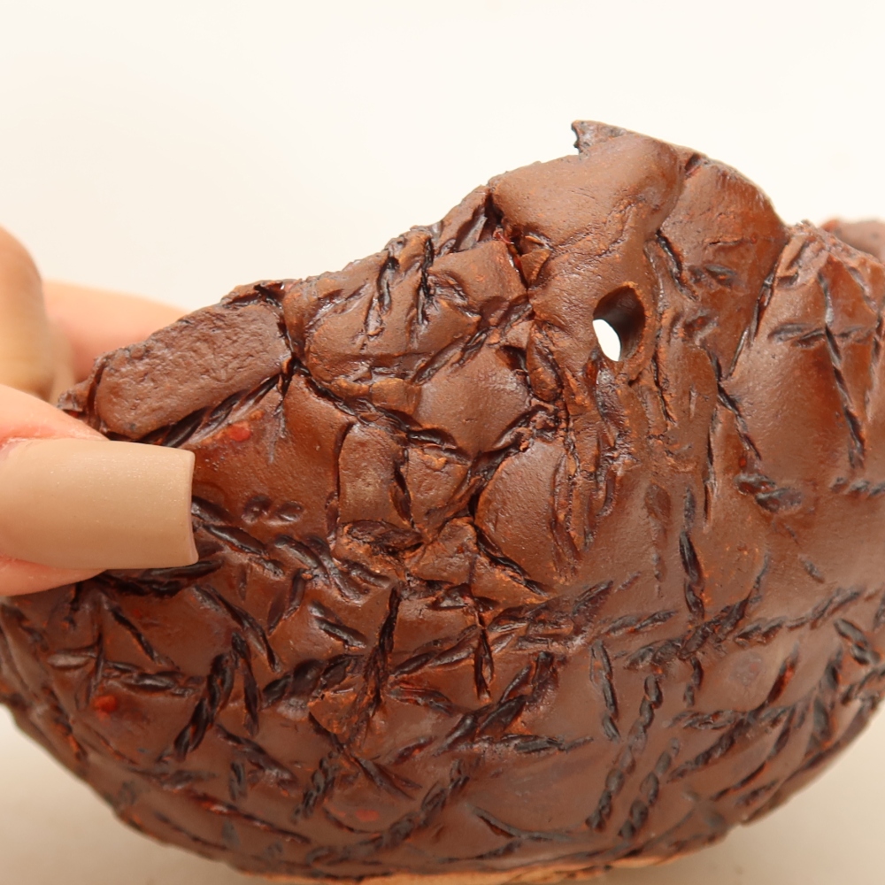 Keramická Skořápka na Kokedamu 12,5 x 12 x 7 cm , barva hnědá