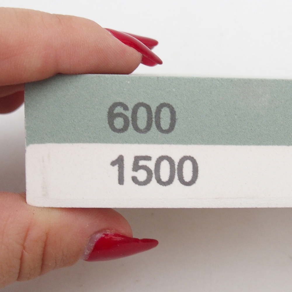 Brousek na nářadí jemný-hrubý