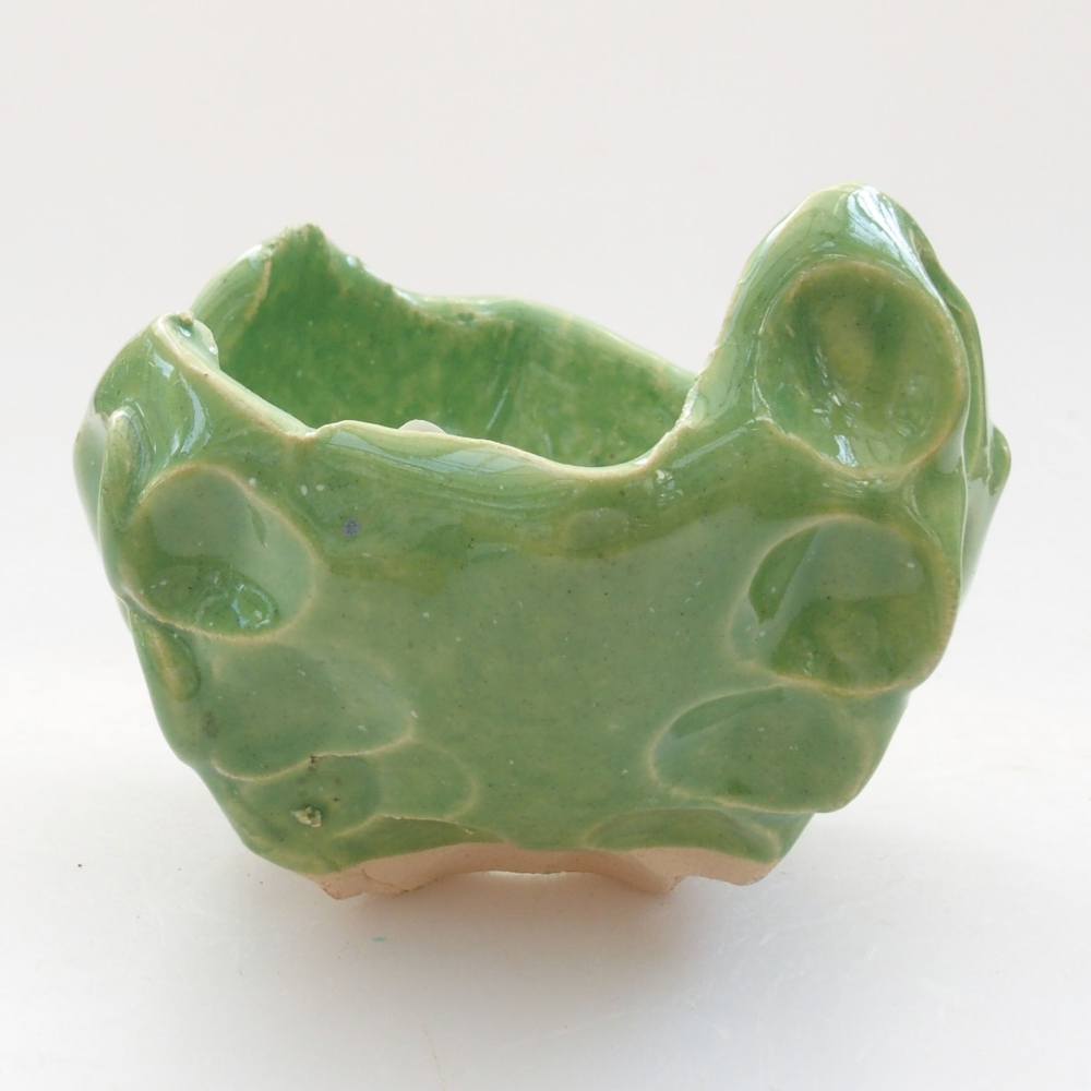 Keramická Skořápka  7 x 7 x 6 cm , barva zelená