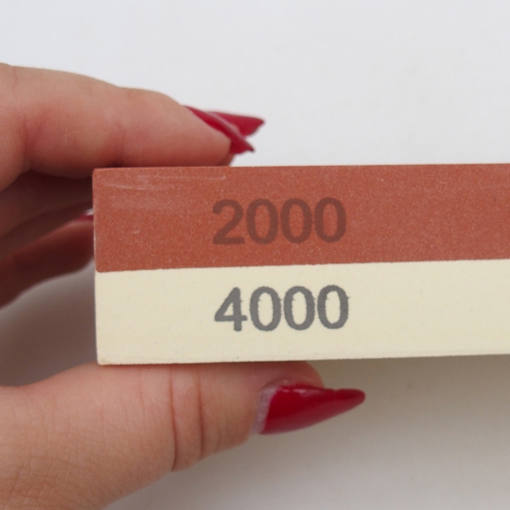 Brousek na nářadí jemný-hrubý