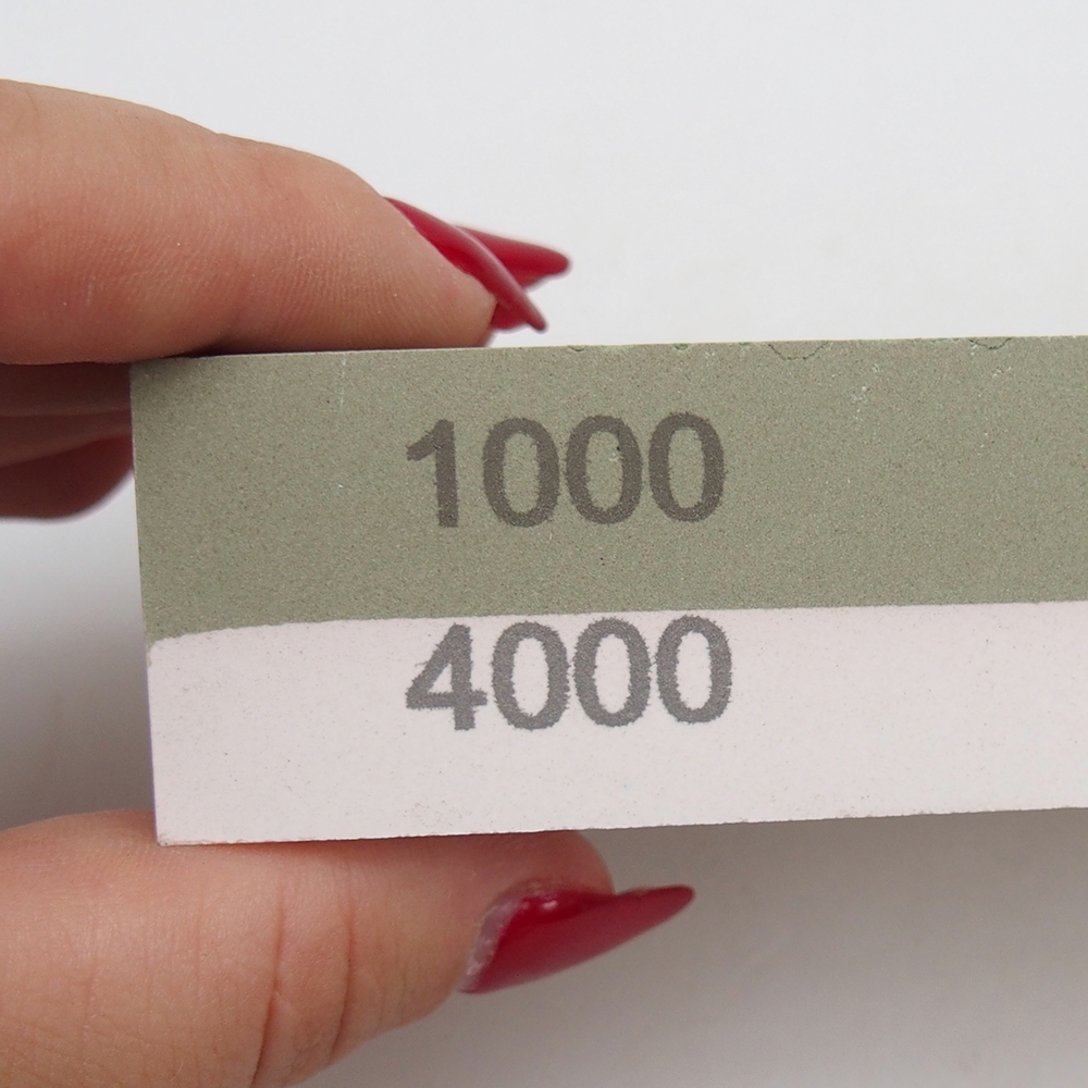 Brousek na nářadí jemný-hrubý