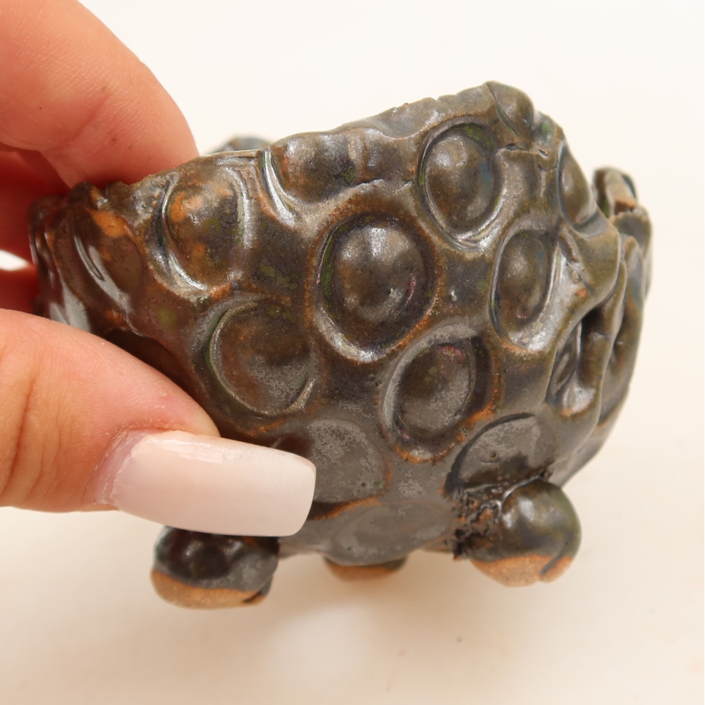 Keramická Skořápka  8,5 x 7,5 x 7 cm , barva hnědozelená