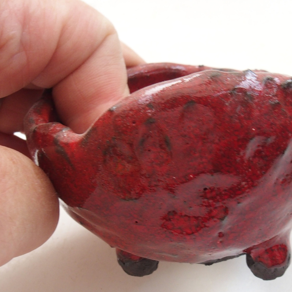 Keramická Skořápka  7 x 6,5 x 5 cm , barva červená