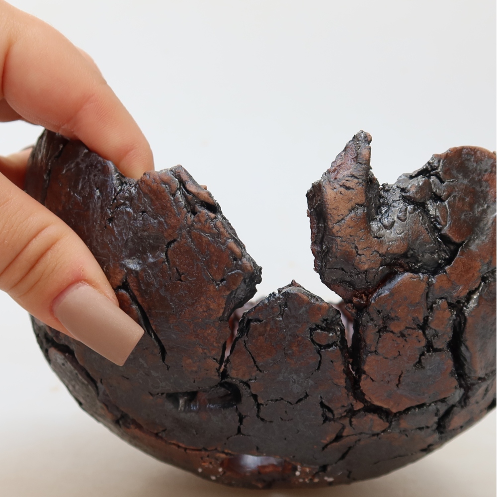 Keramická Skořápka 14,5 x 14 x 8,5 cm , barva hnědá