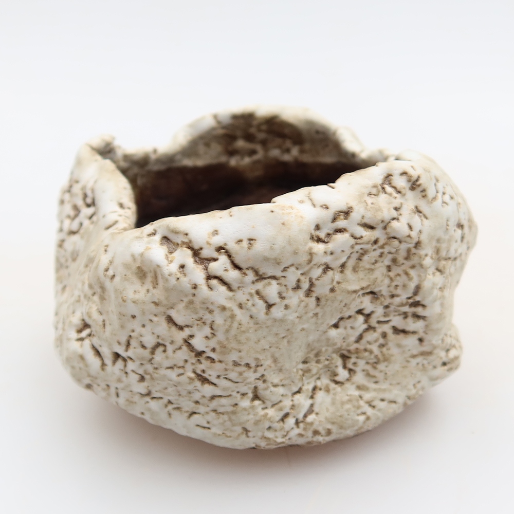 Keramická Skořápka  6 x 6 x 5 cm , barva hnědobíla