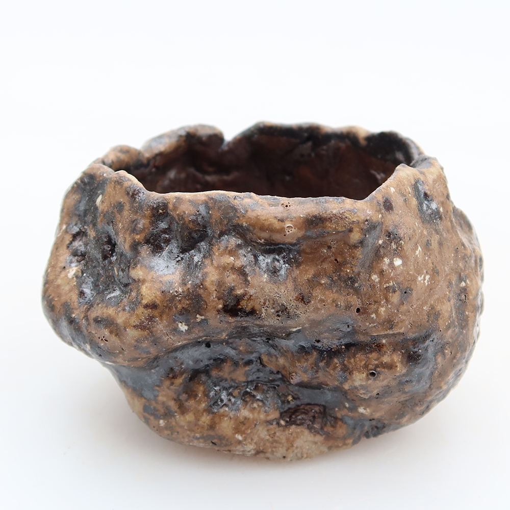 Keramická Skořápka  5,5 x 5,5 x 5 cm , barva hnědá