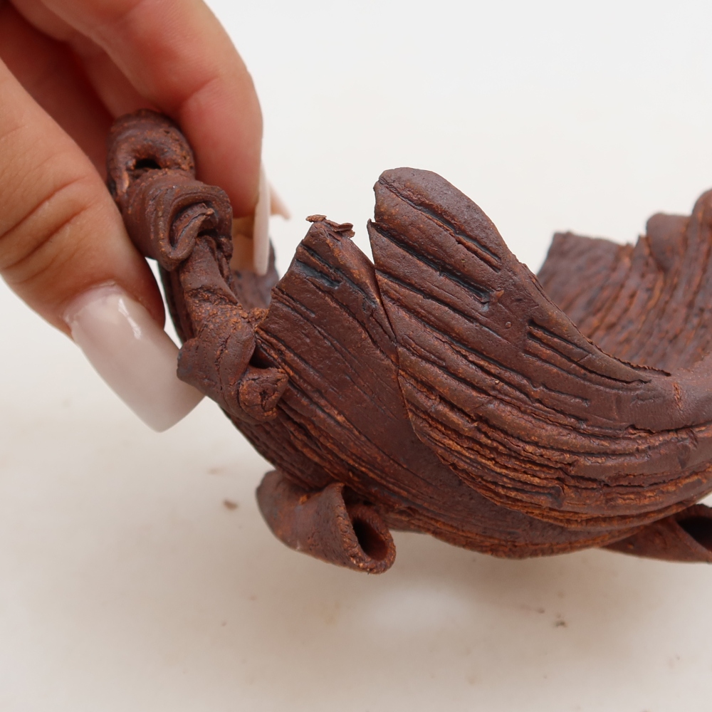 Keramická Skořápka  11,5 x 8,5 x 6,5 cm , barva hnědá