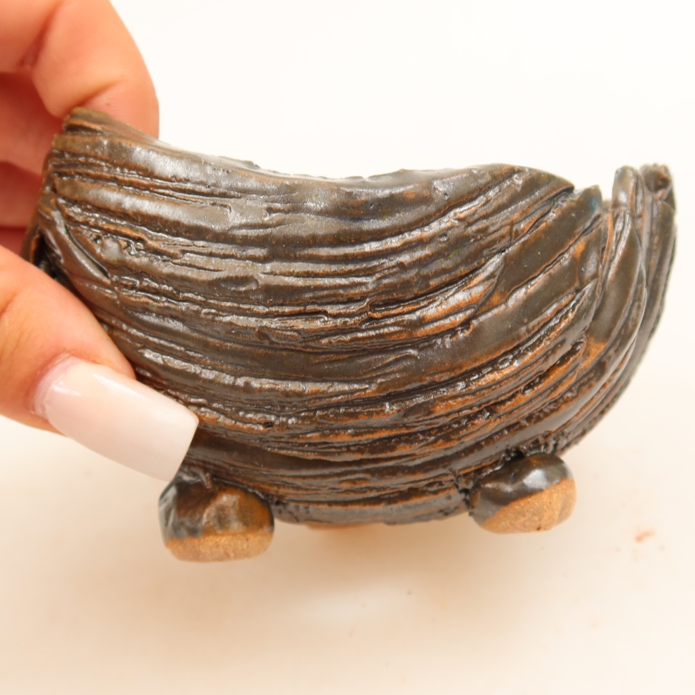 Keramická Skořápka  10 x 9,5 x 7 cm , barva hnědozelená
