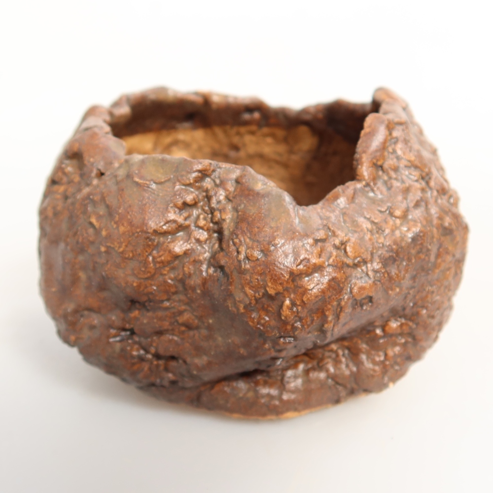 Keramická Skořápka  7 x 7 x 5,5 cm , barva hnědá