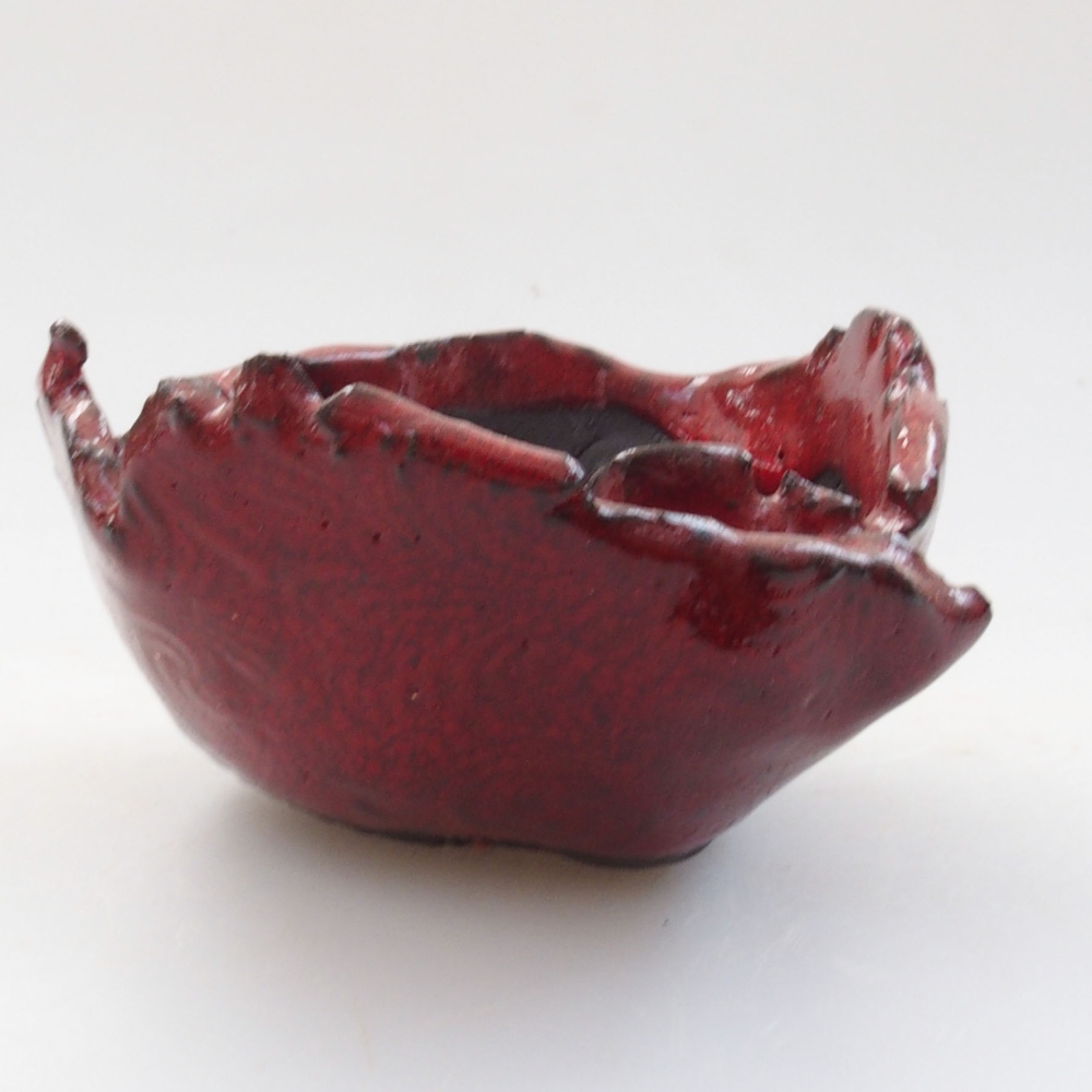 Keramická Skořápka  9 x 8 x 5 cm , barva červená