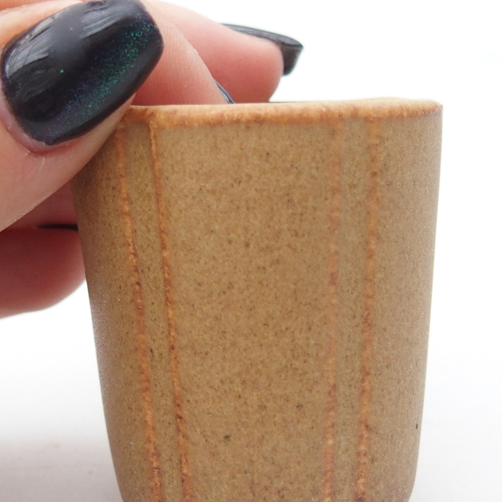 Mini bonsai miska 4 x 4 x 4,5 cm, barva hnědá