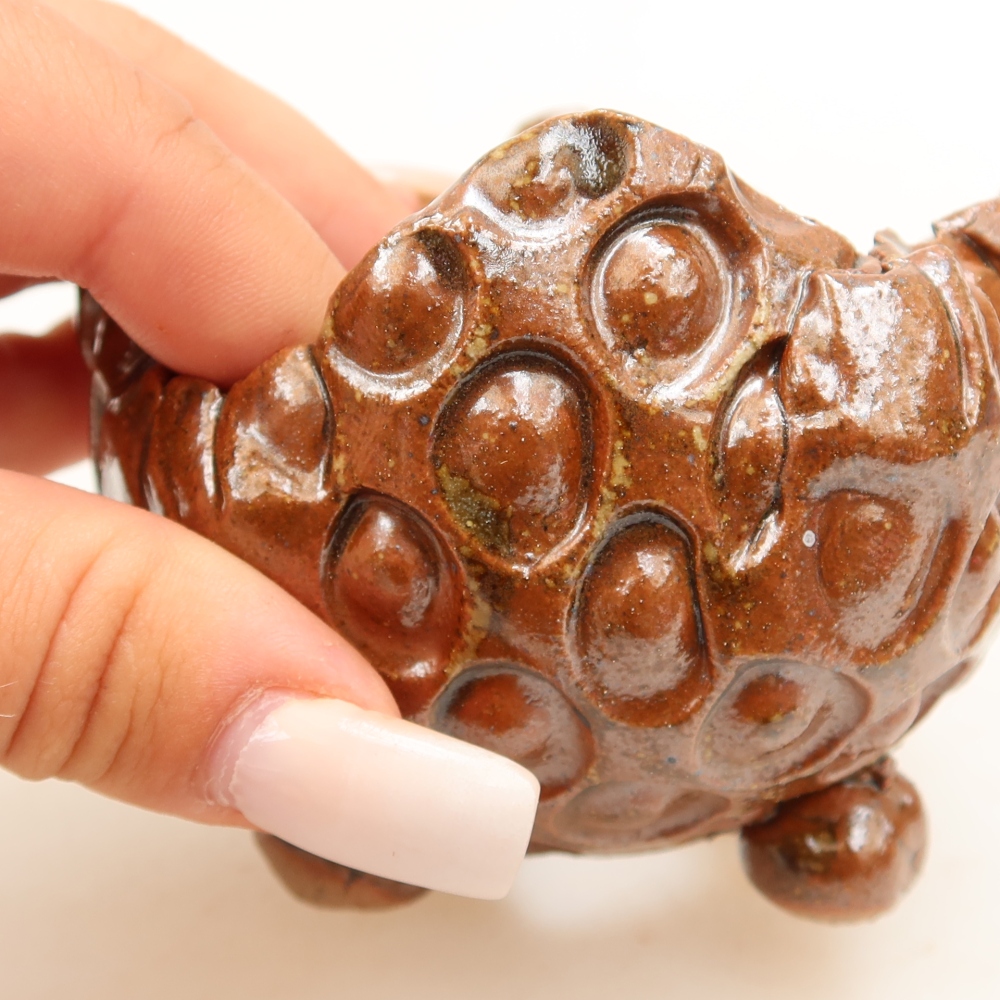 Keramická Skořápka  8,5 x 8 x 6,5 cm , barva hnědá
