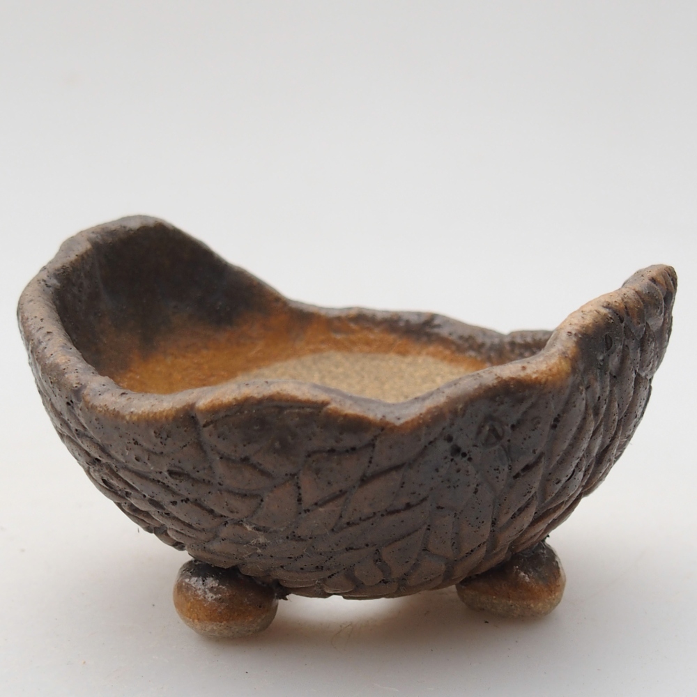 Keramická Skořápka  8,5 x 8,5 x 7 cm , barva hnědá