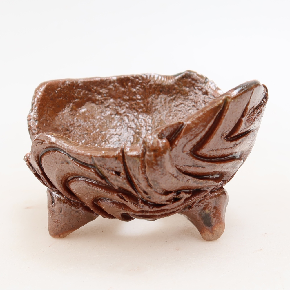 Keramická Skořápka  8 x 8 x 5 cm , barva hnědá