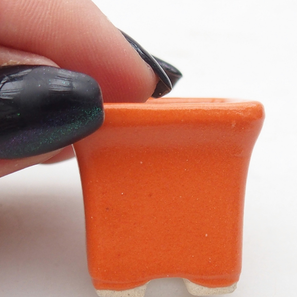 Mini bonsai miska 2,5 x 2,5 x 2,5 cm, barva oranžová