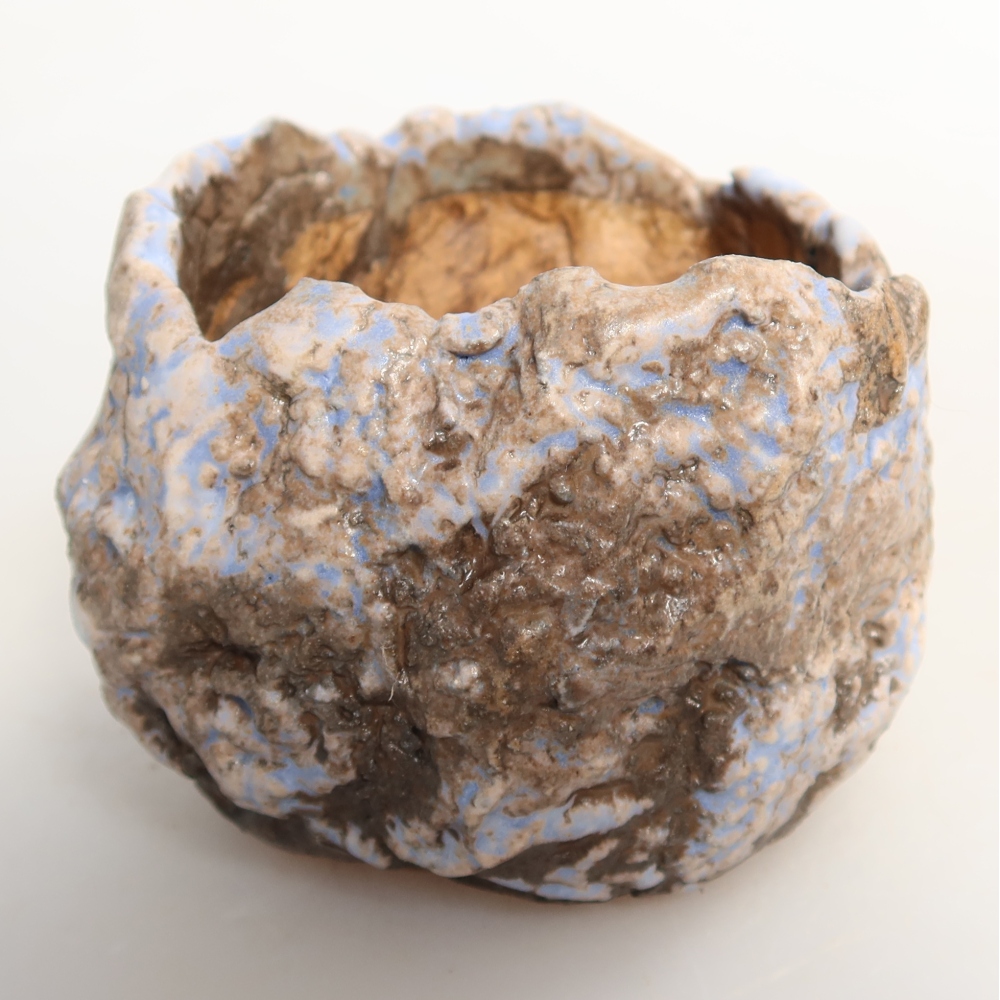 Keramická Skořápka  7 x 7 x 6 cm , barva modrohnědá