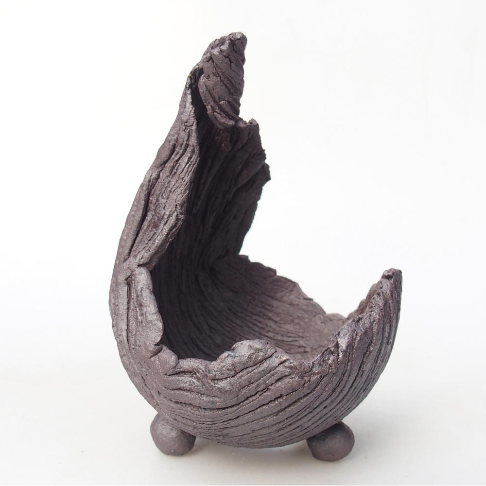 Keramická Skořápka 7,5 x 8 x 12,5 cm , barva kovová